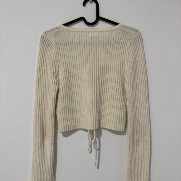 Kimchi Blue Ivory Ribbed Sweater - Picture 2 of 4